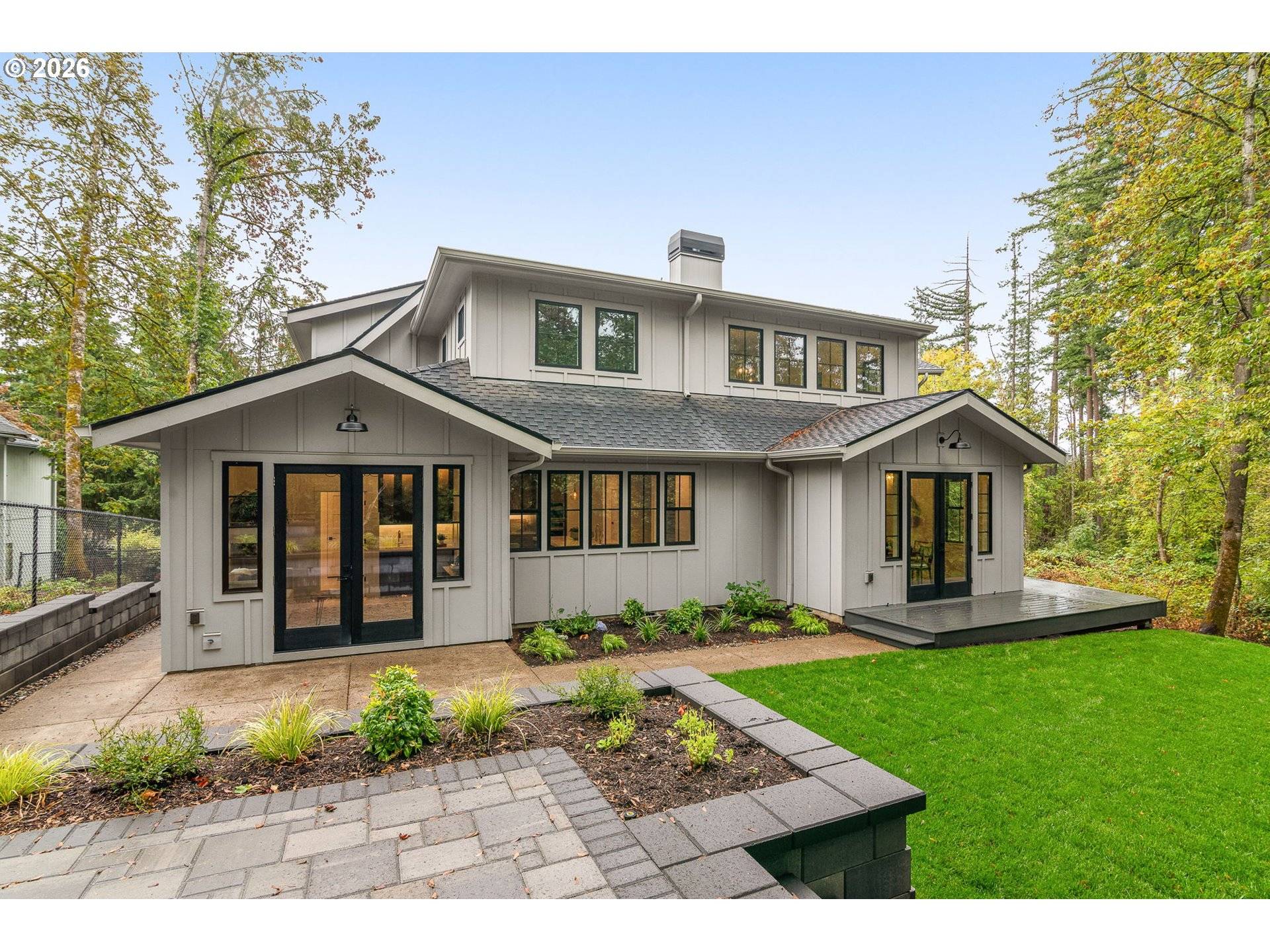 Portland, OR 97225,9999 SW Taylor ST