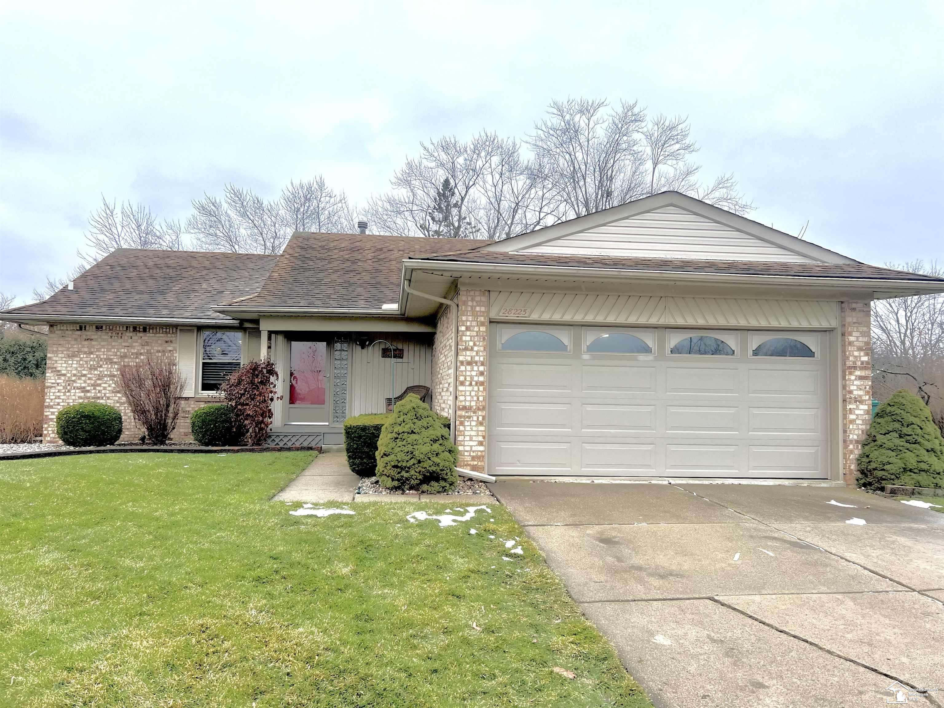 Brownstown, MI 48183,28225 Red Cedar CT