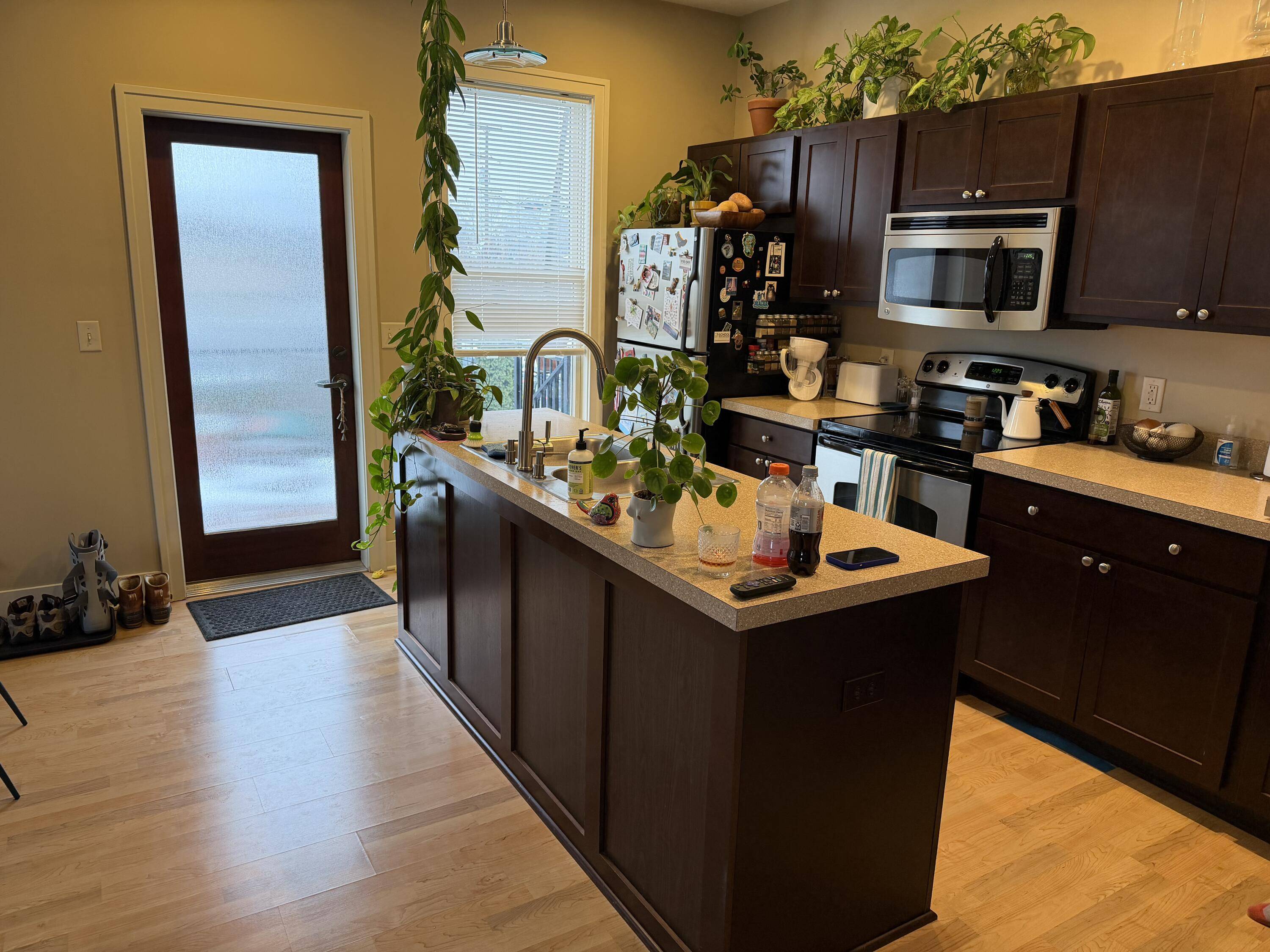 Grand Rapids, MI 49503,638 Wealthy ST SE