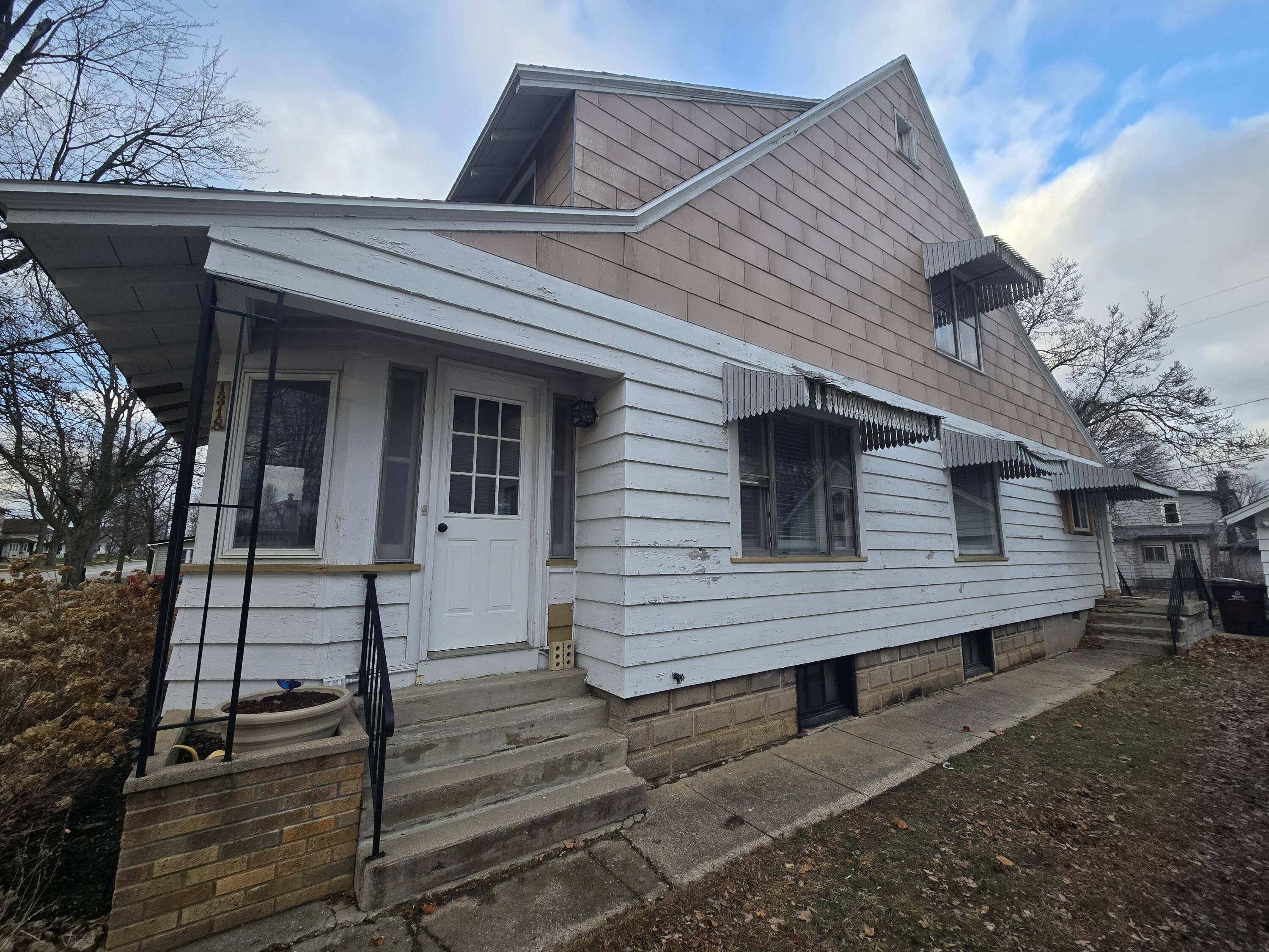 Lake Odessa, MI 48849,1318 4th AVE