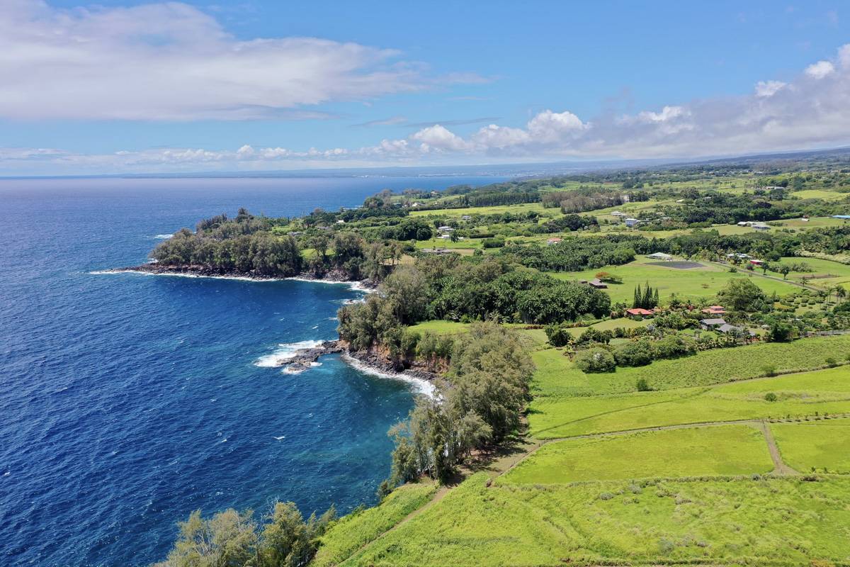 Pepeekeo, HI 96783,28-3280 BEACH RD