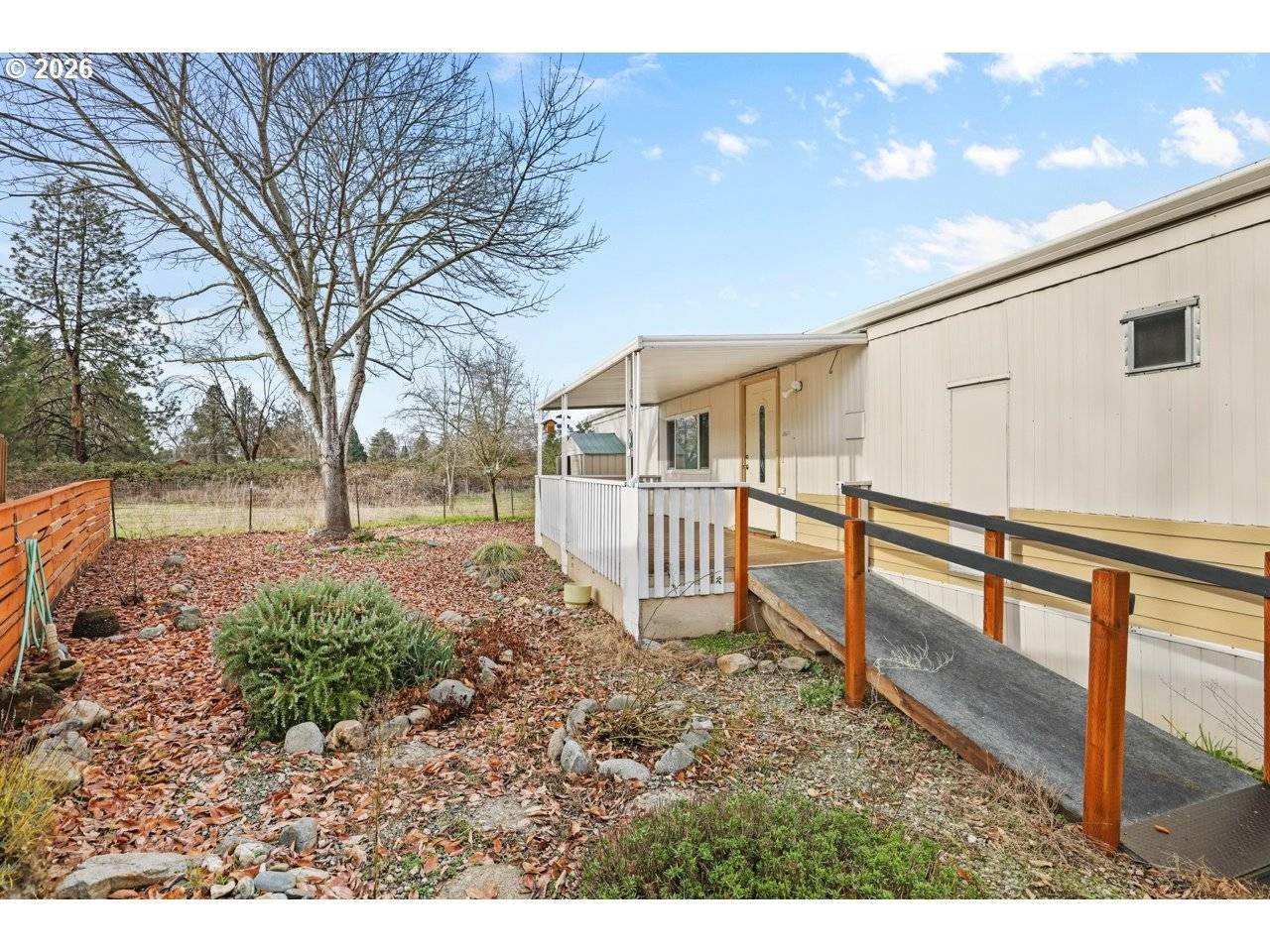 Grants Pass, OR 97526,111 BRIARWOOD WAY