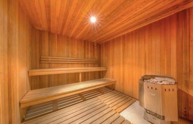 Toronto C01, ON M5V 2V9,420 Lake Shore BLVD W #G02 Main Floor