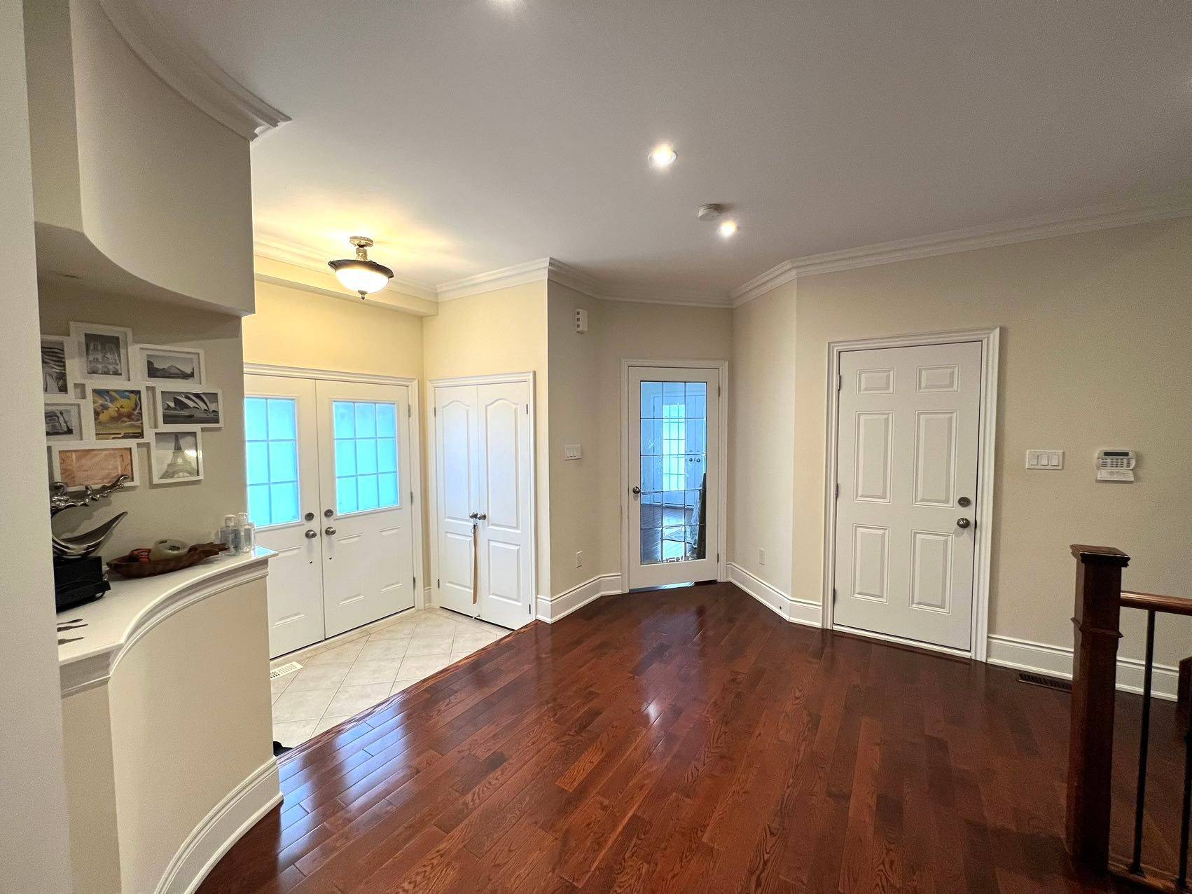 Pickering, ON L1V 0C2,826 Wingarden CRES