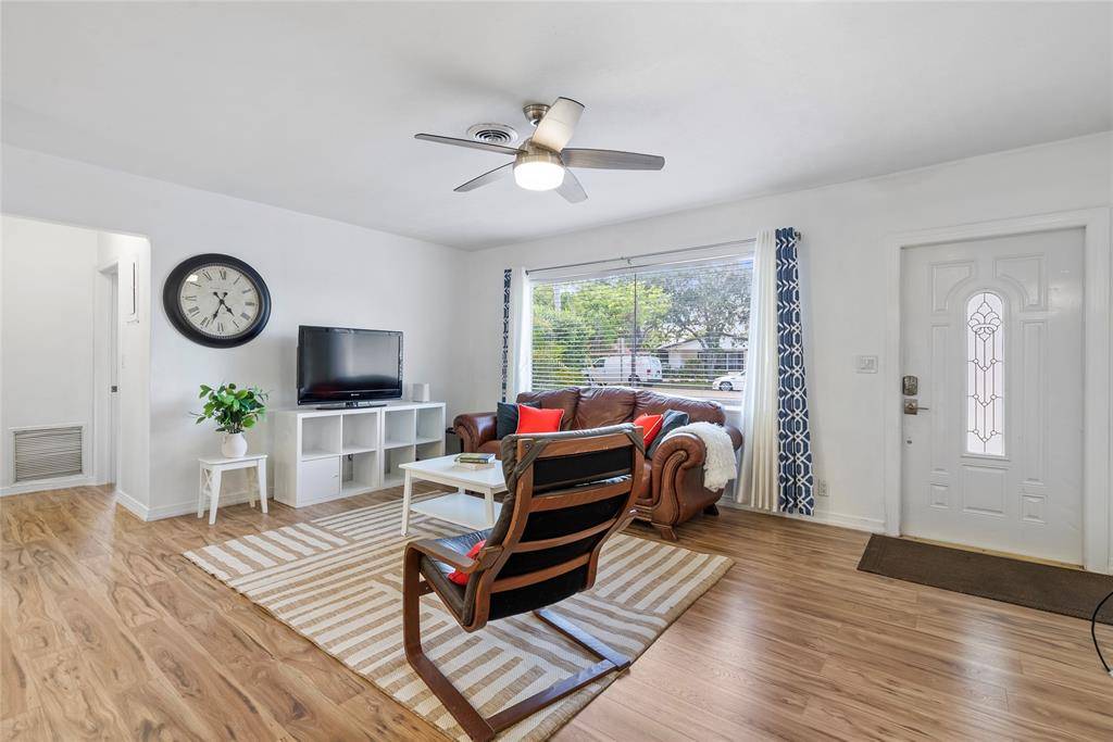 Fort Lauderdale, FL 33308,2000 NE 62nd St