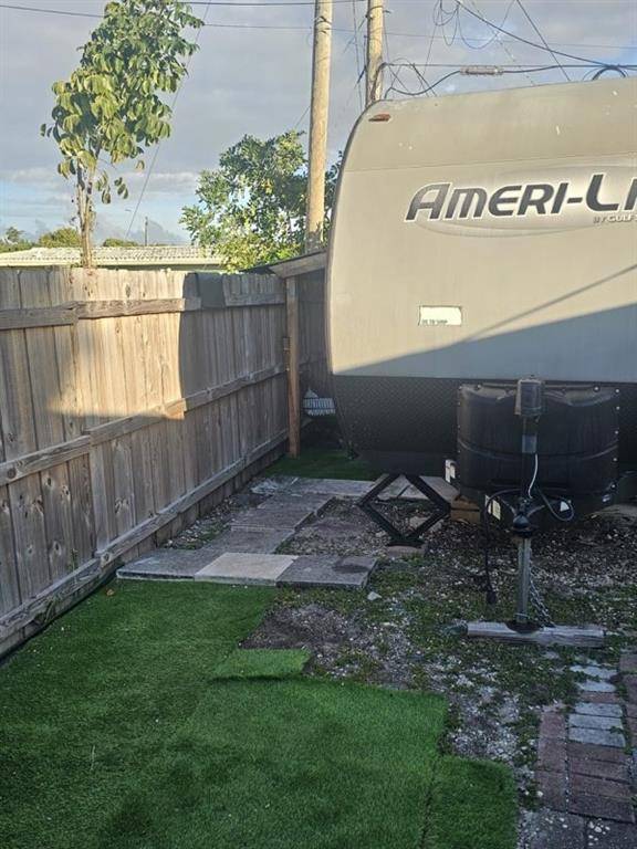 Deerfield Beach, FL 33064,249 NE 45th St