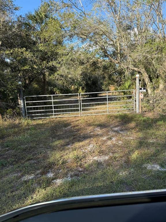 Okeechobee, FL 34972,20271 NW 296th St