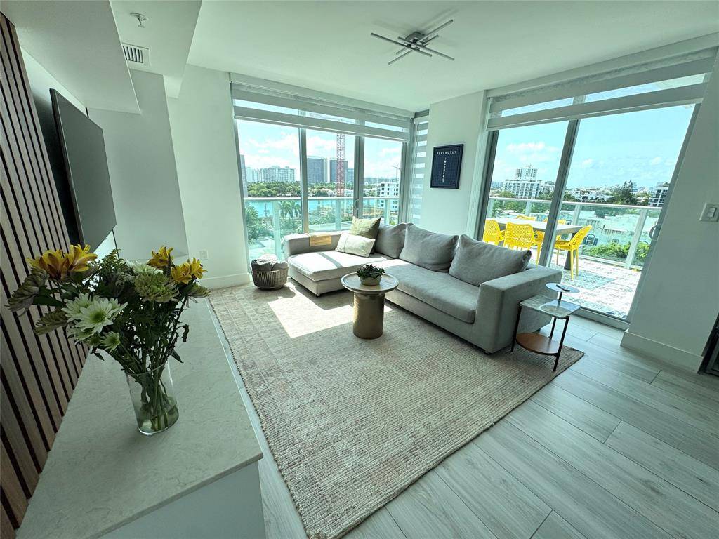 Bay Harbor Islands, FL 33154,1133 102nd St #801