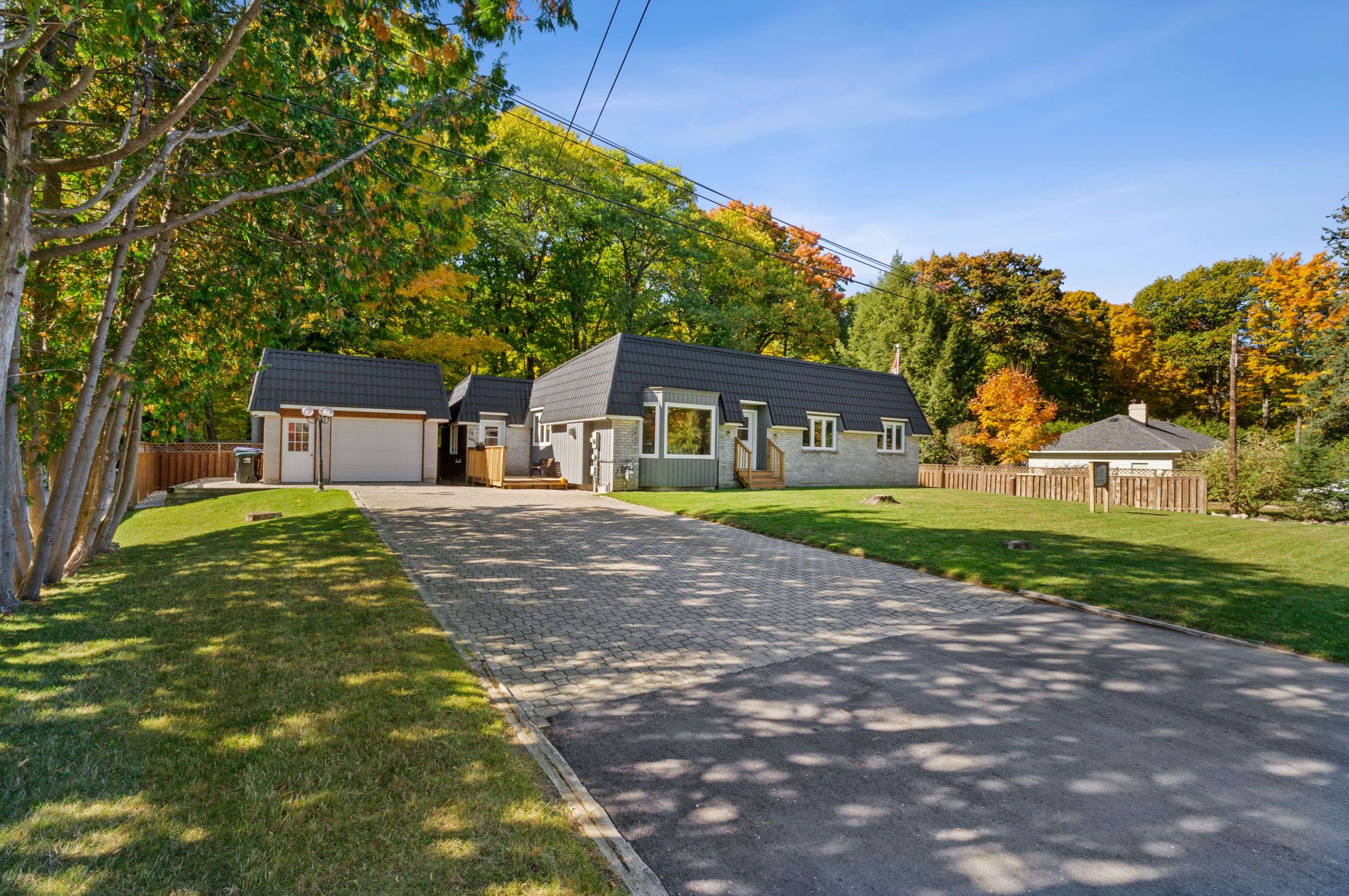 Innisfil, ON L9S 2L6,3914 ROSEMARY LN W