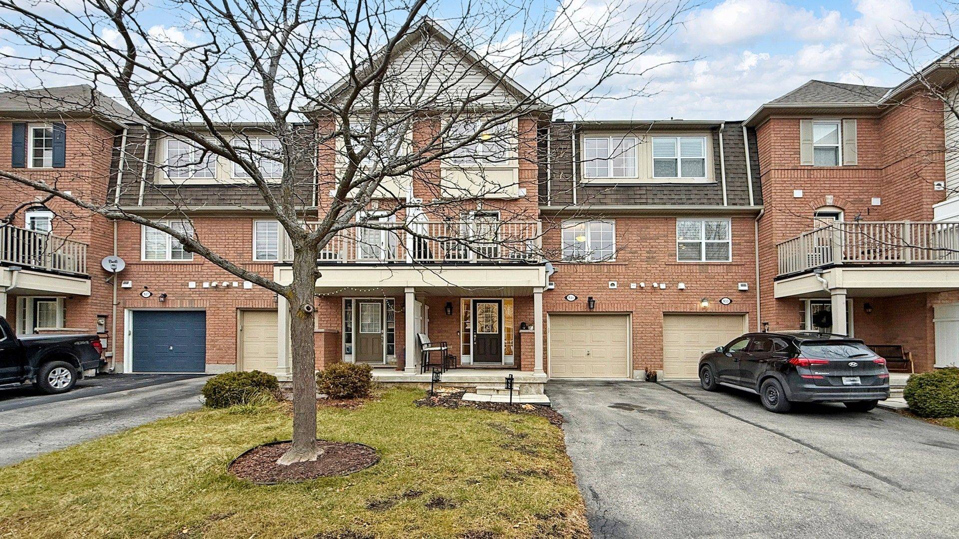 Milton, ON L9T 0M3,931 Deverell PL