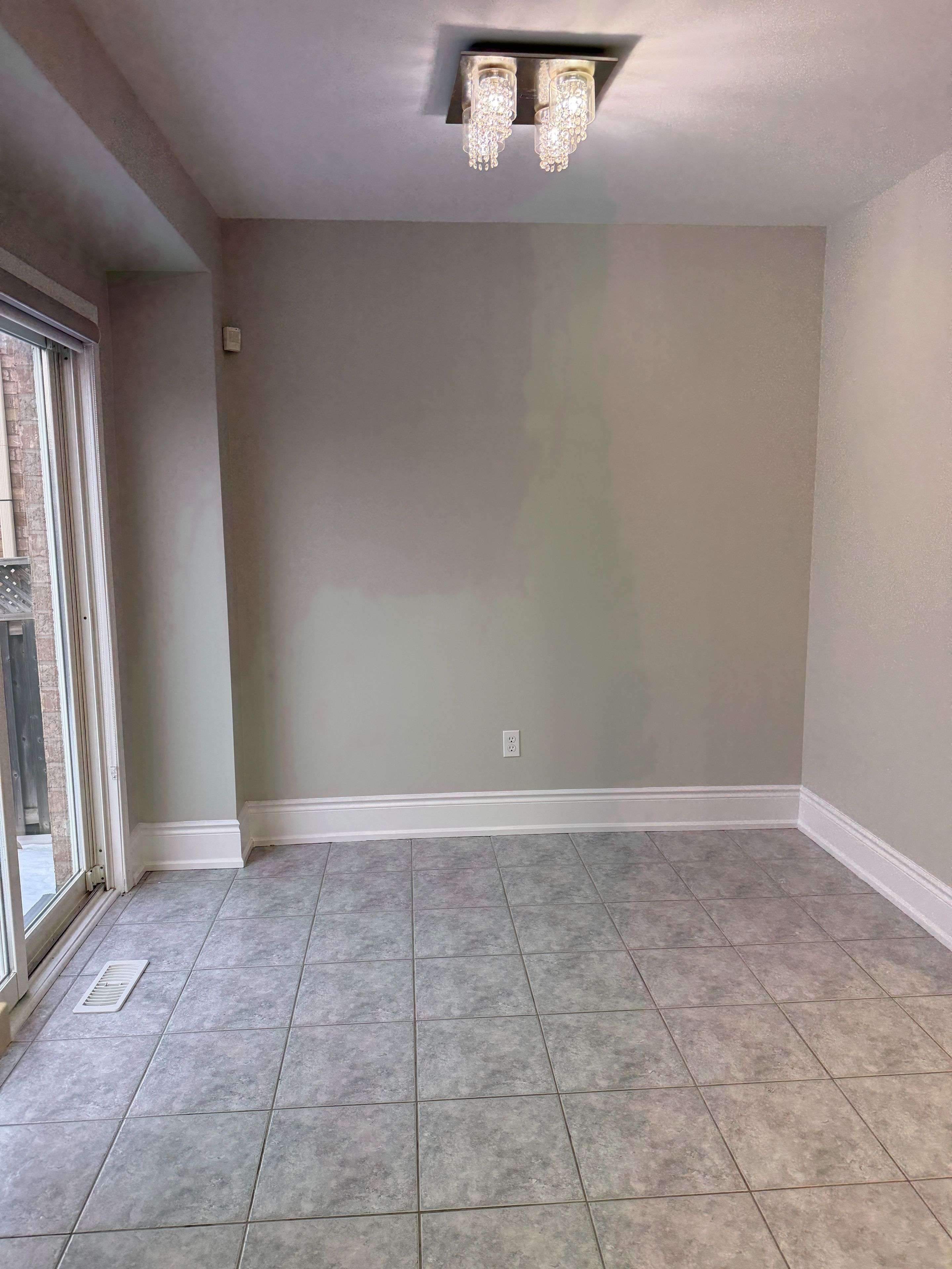 Brampton, ON L7A 3A2,6 Studebaker TRL