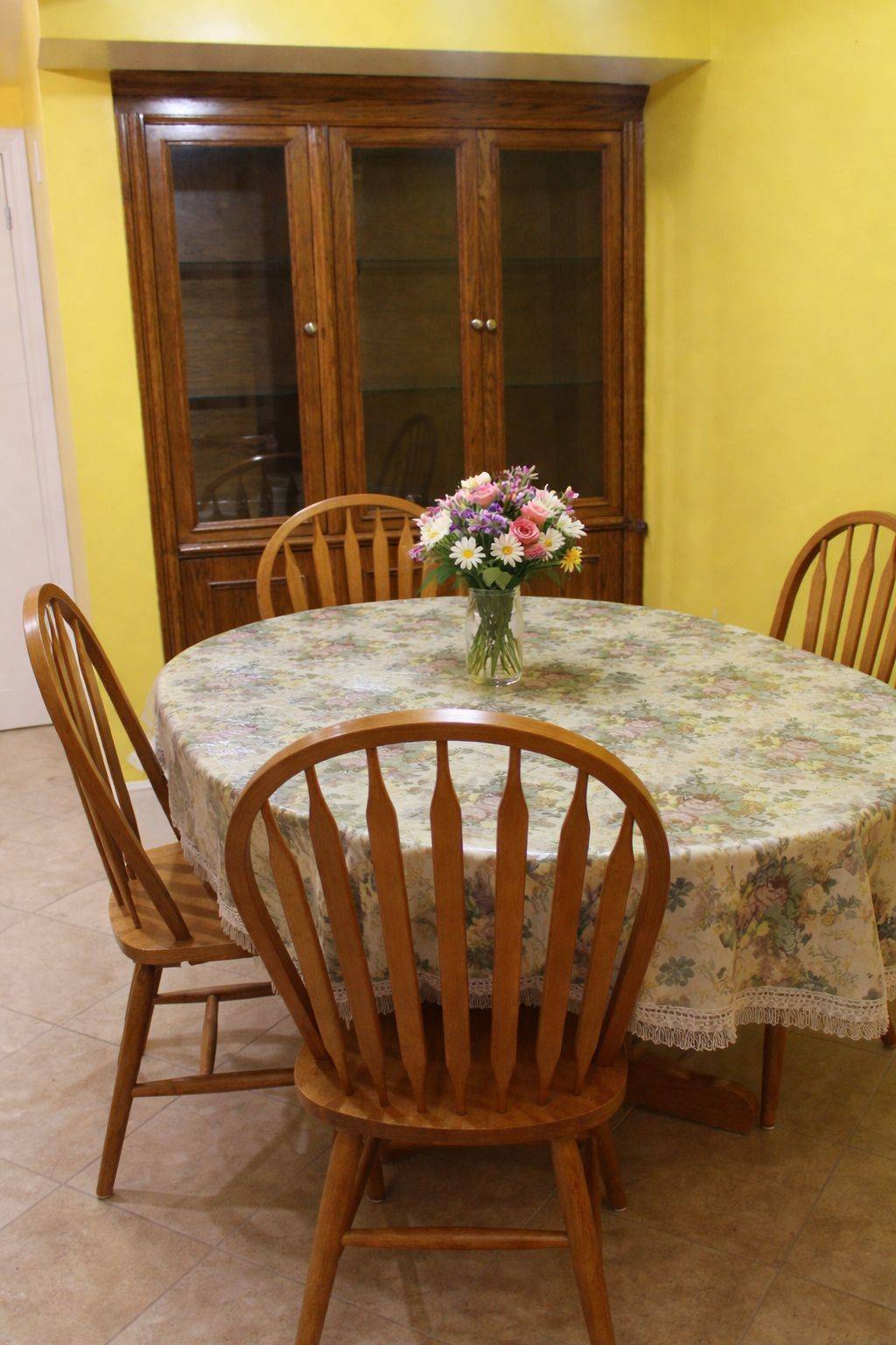 Toronto W05, ON M3L 2K5,2 Clubhouse CT