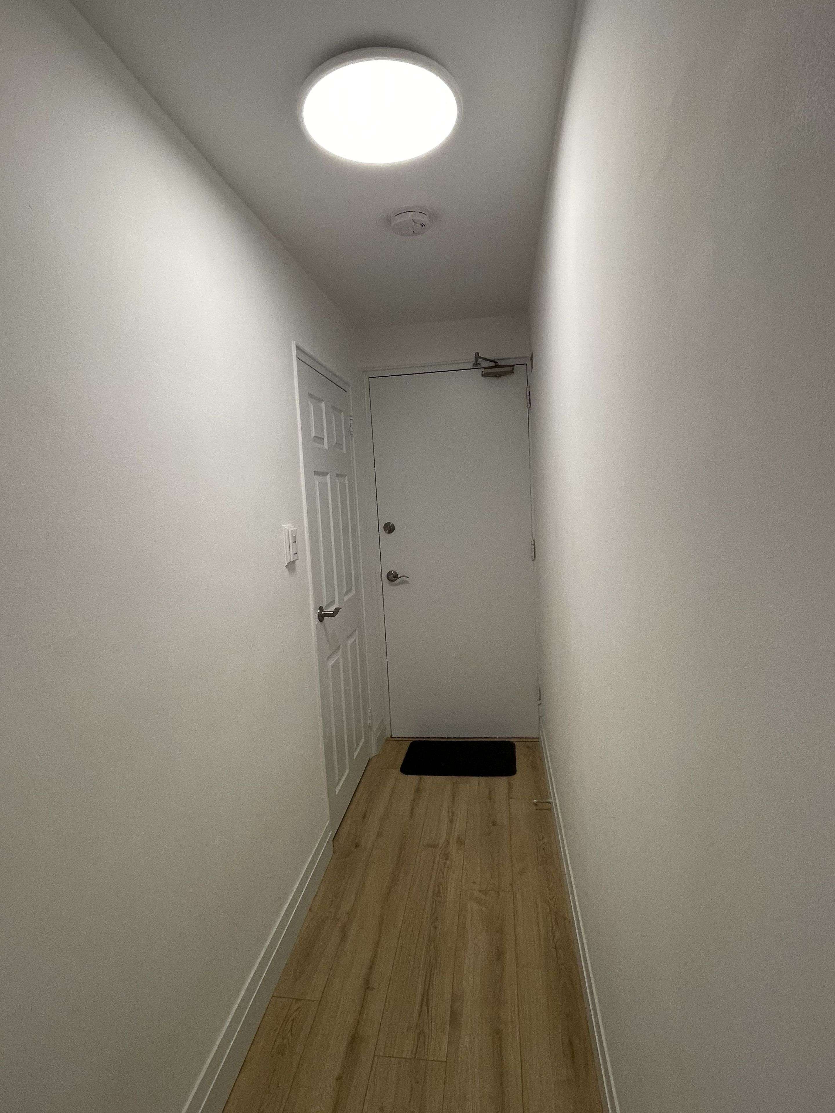 Toronto W02, ON M6P 1Y8,2940 Dundas ST W