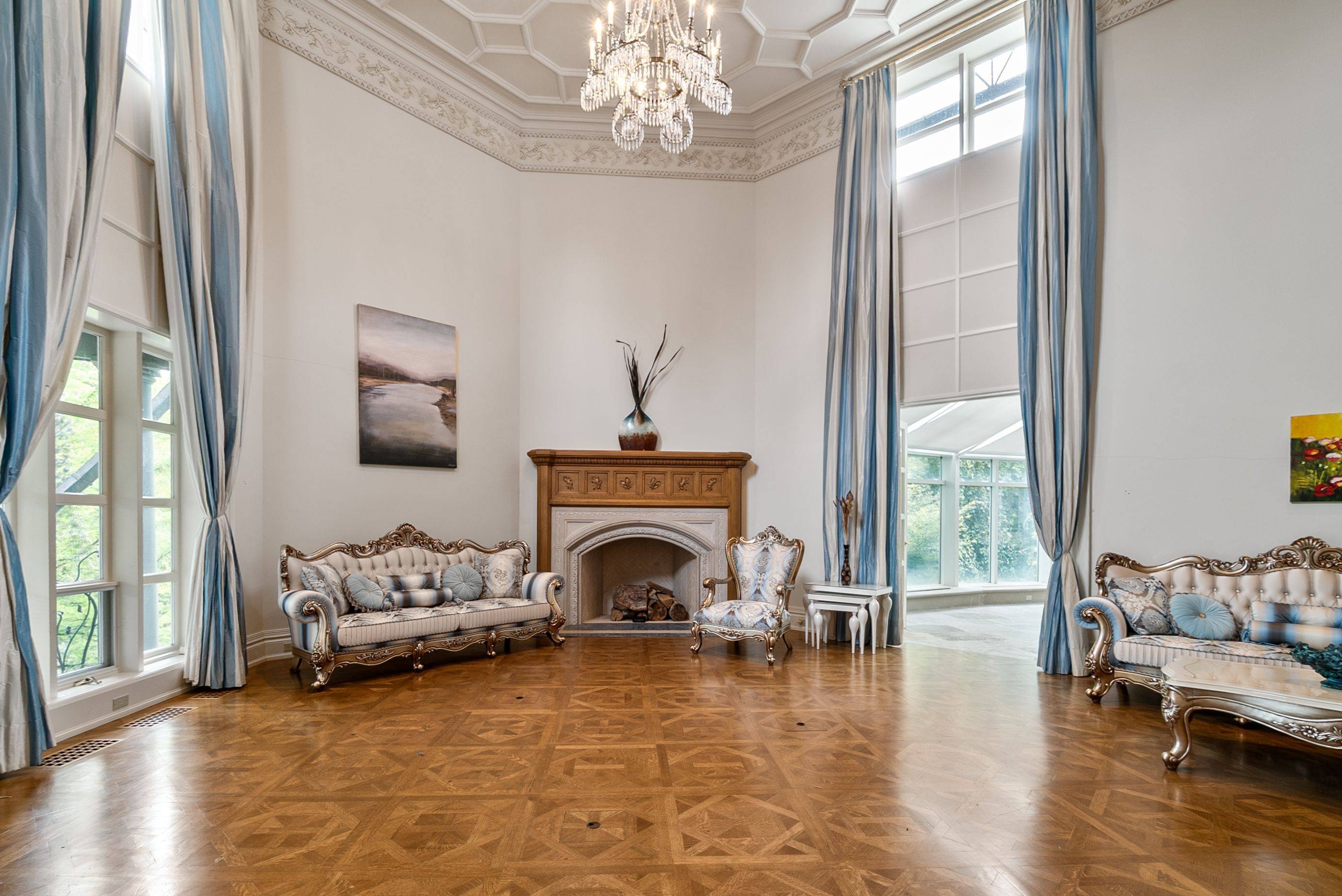 Caledon, ON L7K 2P2,9 Flaherty LN