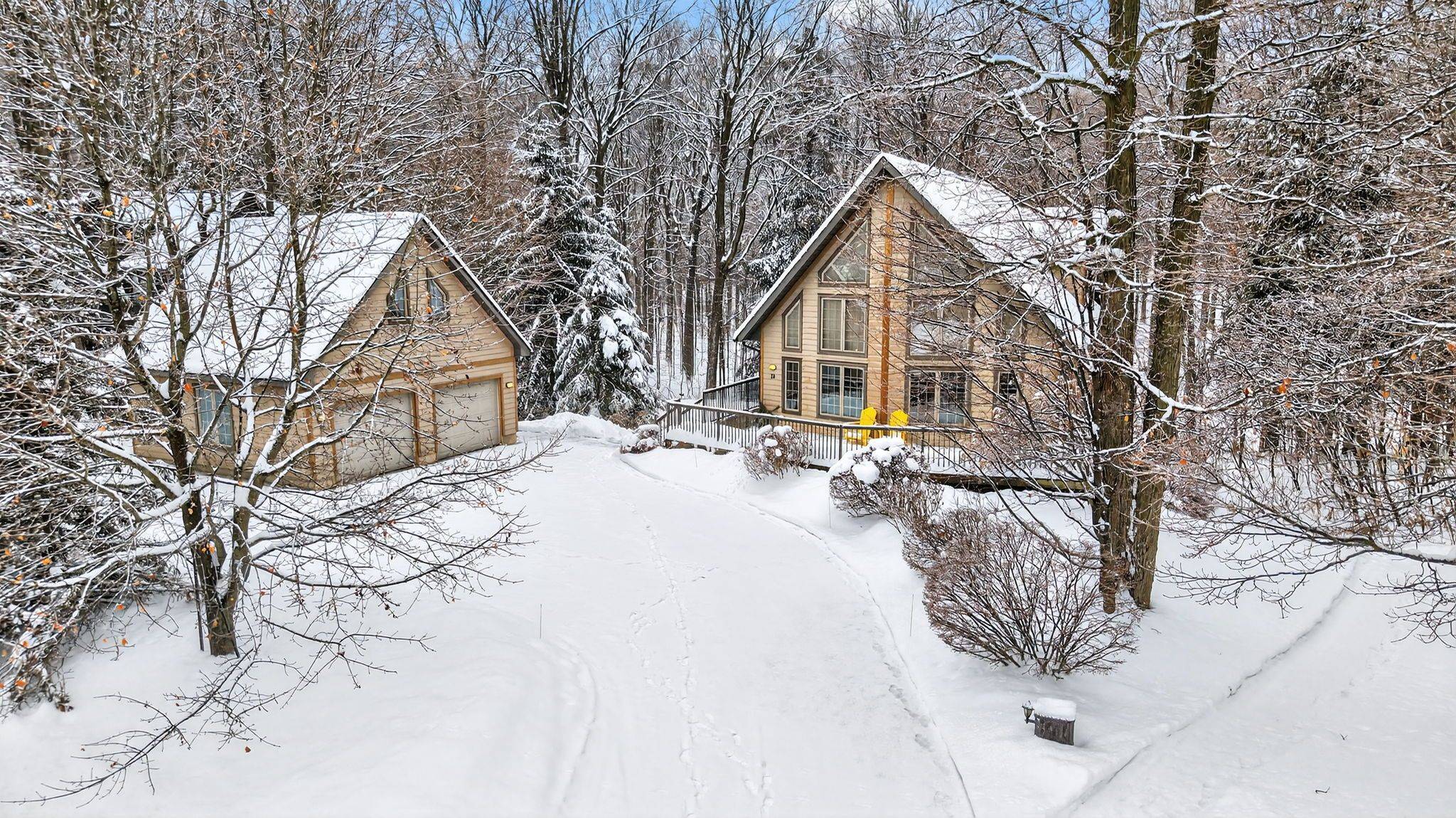 Mulmur, ON L9V 3M3,28 Big Tree CIR