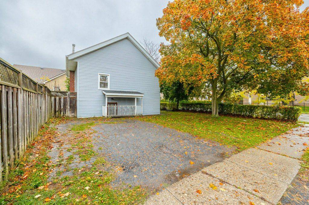 St. Catharines, ON L2S 1Z1,44 Rykert ST