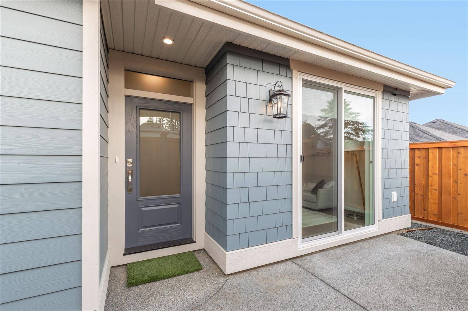 Parksville, BC V9P 1H3,200 Acacia St