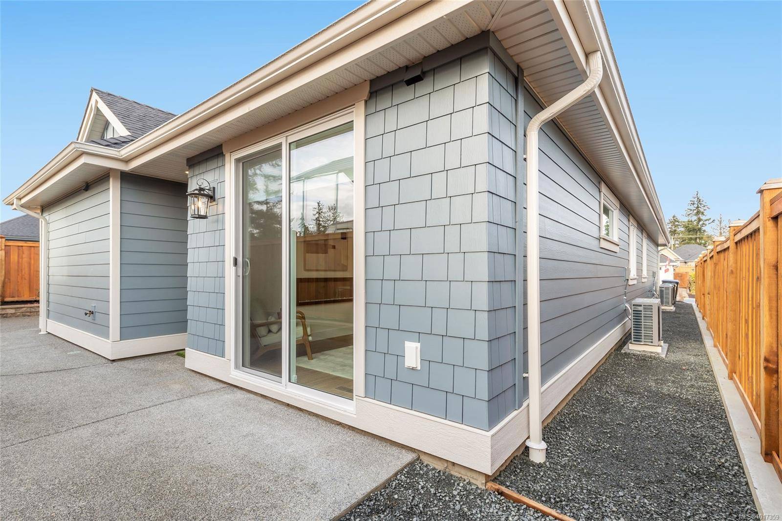 Parksville, BC V9P 1H3,200 Acacia St