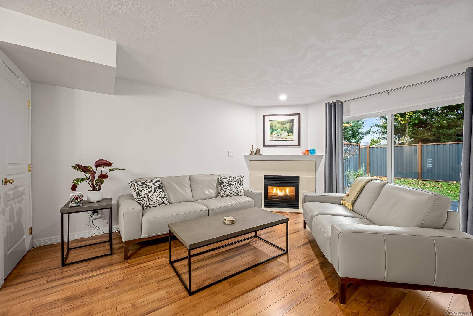 Comox, BC V9M 4E6,1275 Guthrie Rd #4