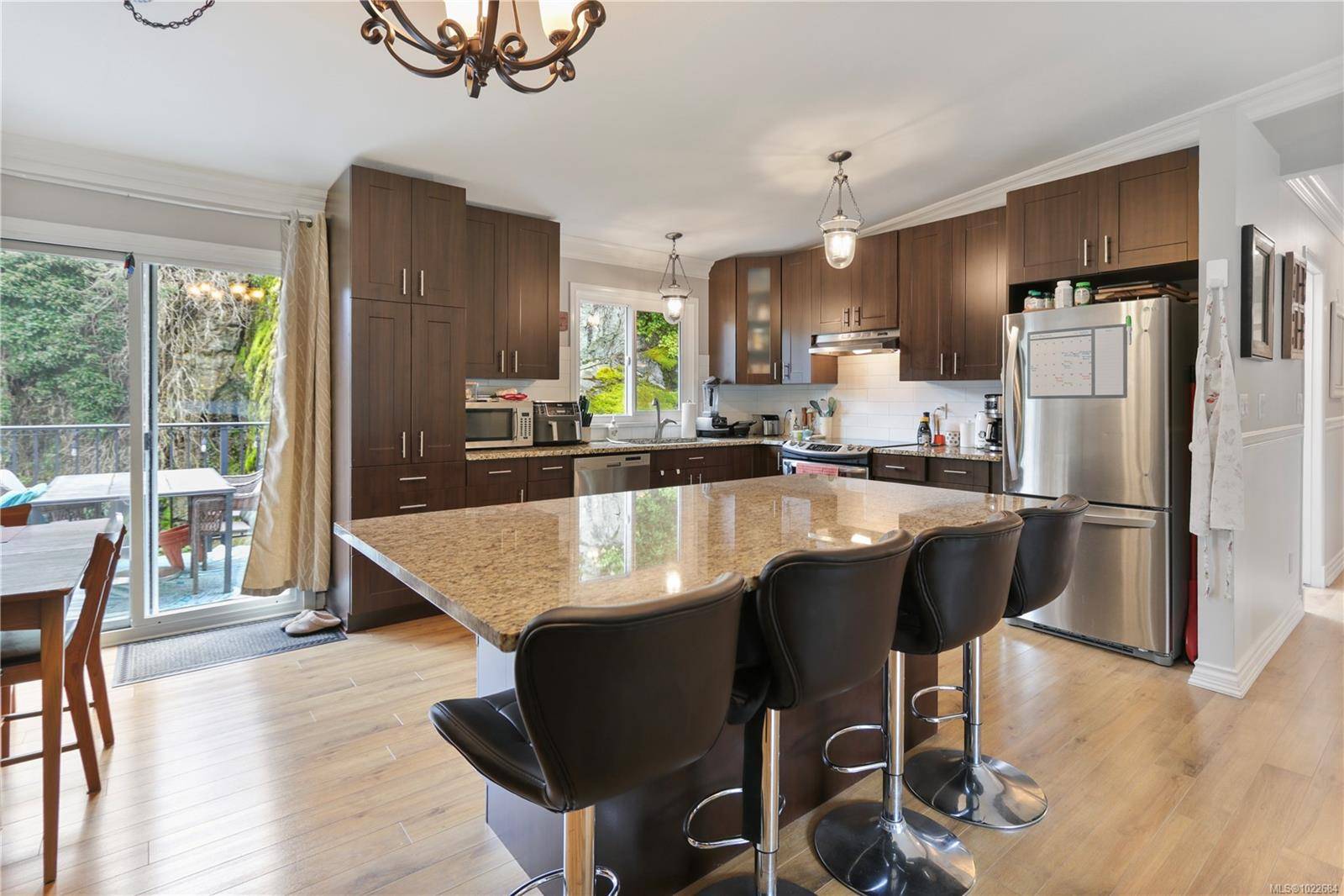 Nanaimo, BC V9T 5R5,3313 Barrington Rd