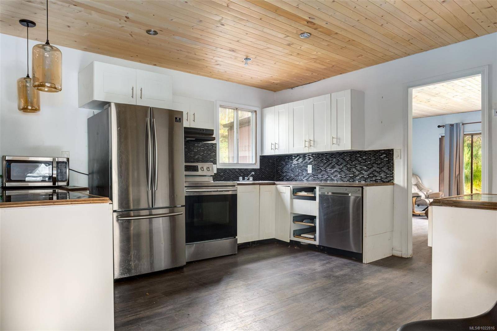 Gabriola Island, BC V0R 1X7,1900 Martin Rd