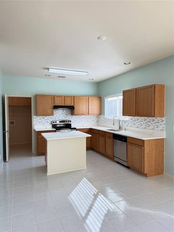 Fort Worth, TX 76108,544 Crystal Springs Drive