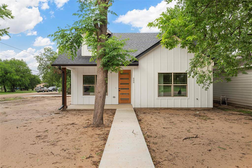 Mcgregor, TX 76657,600 Arthur Street