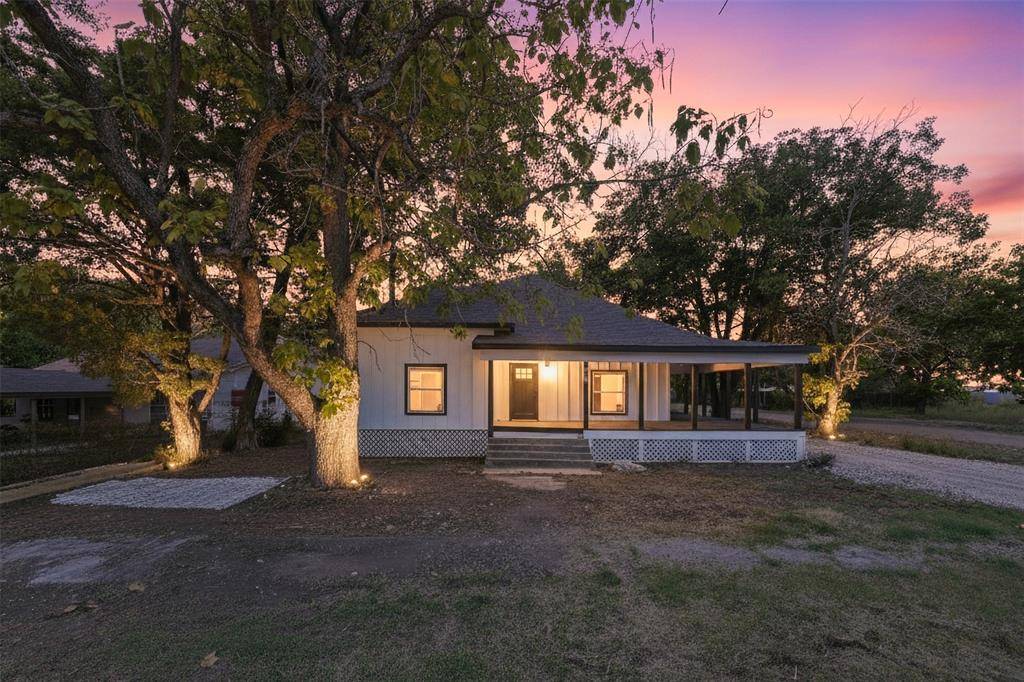 Moody, TX 76557,507 2nd Street