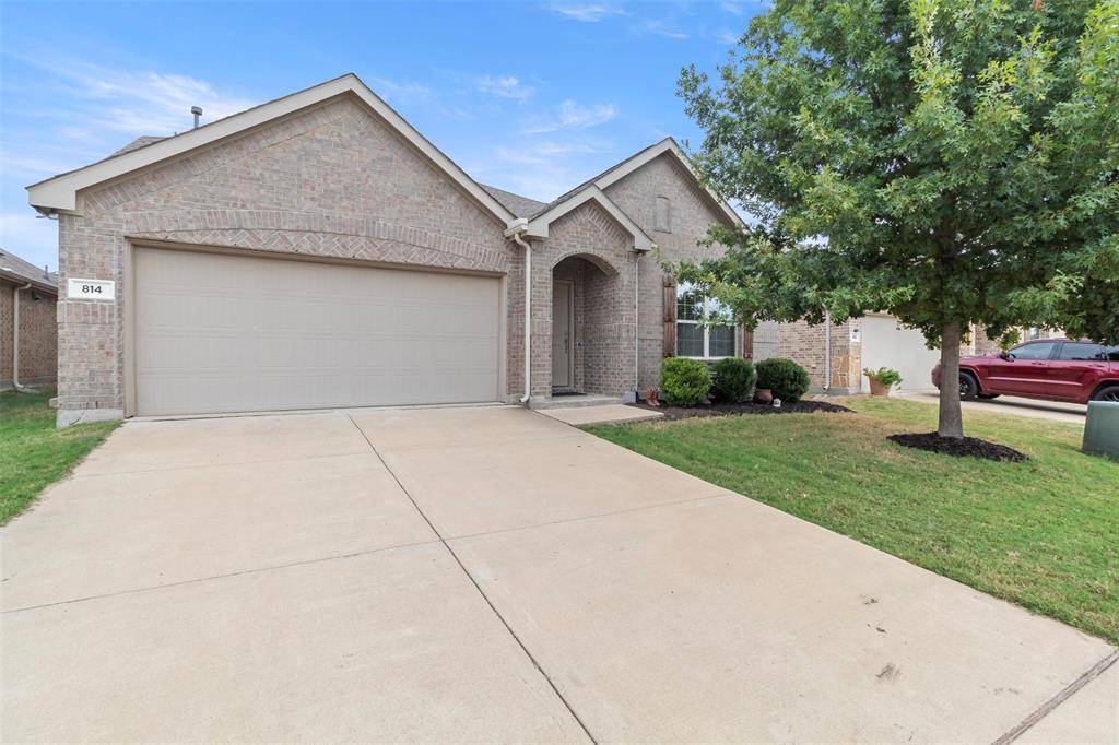 Princeton, TX 75407,814 Silverbell Street