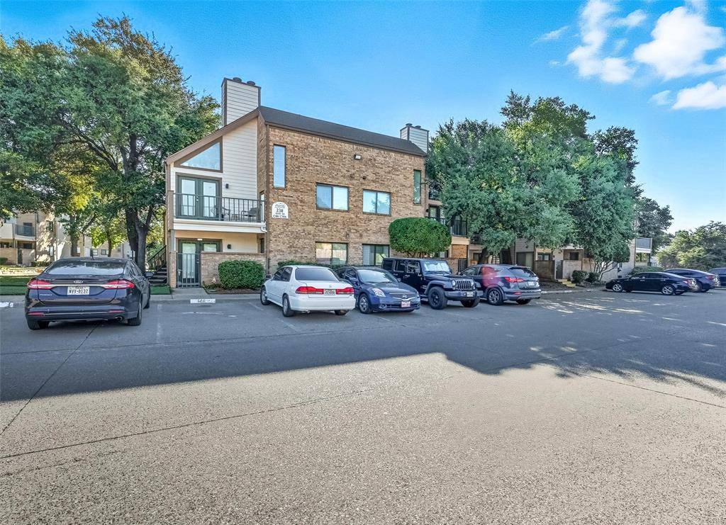 Arlington, TX 76006,2311 Basil Drive #C105