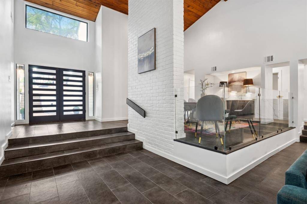 Dallas, TX 75230,10823 Stone Canyon Road