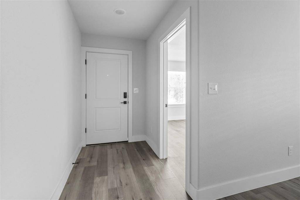 Bonham, TX 75418,408 W 6th Street #2