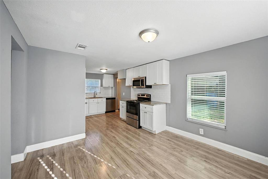 Denison, TX 75020,1927 S Fannin Avenue