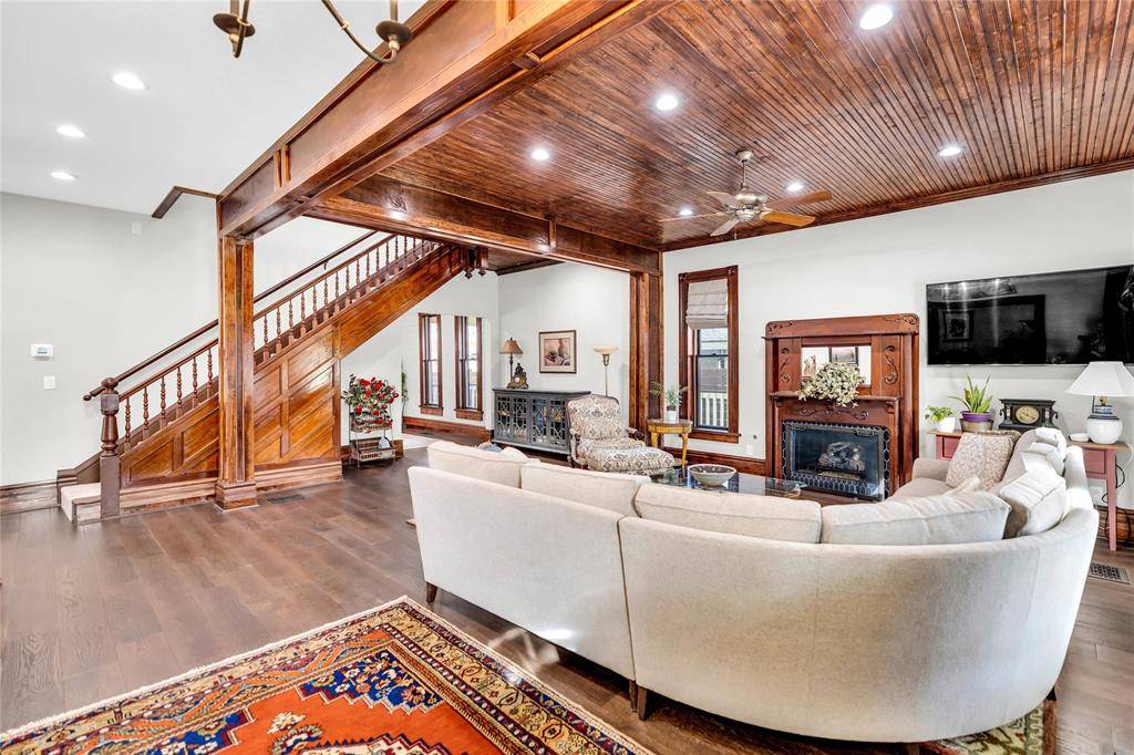 Pilot Point, TX 76258,304 N Church Street