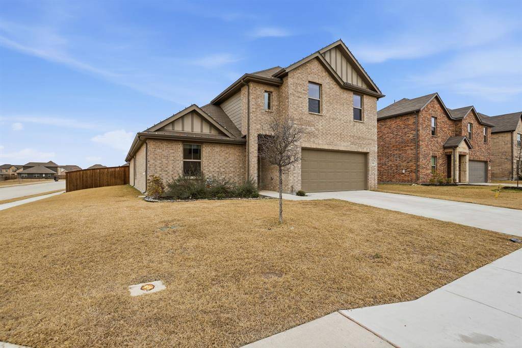 Van Alstyne, TX 75495,556 Hickory Ridge Drive
