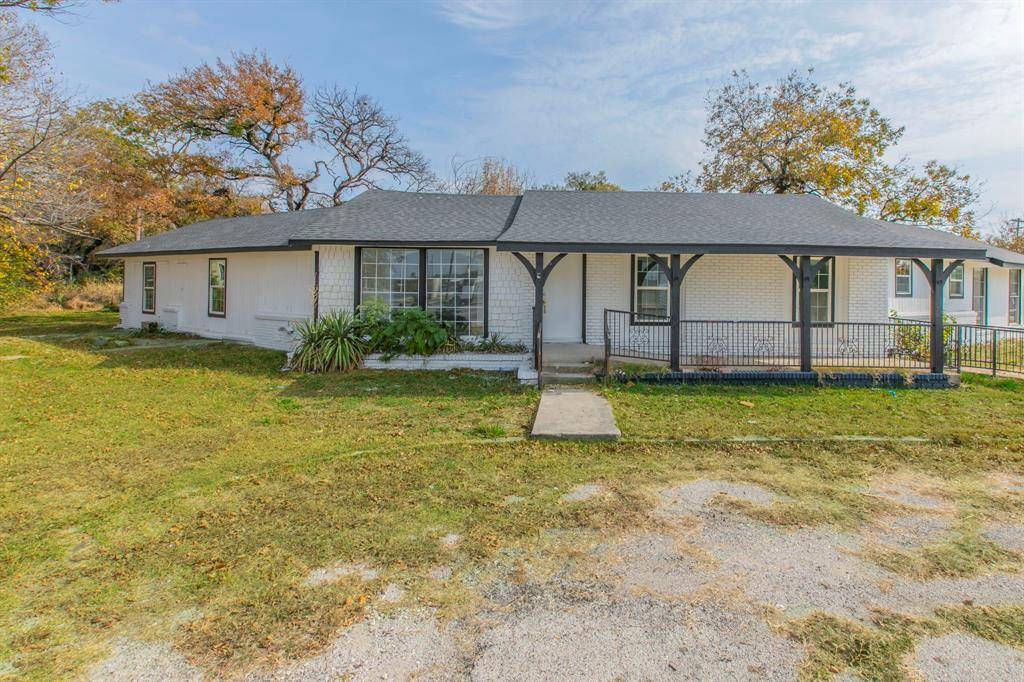 Bridgeport, TX 76426,904 13th Street #2