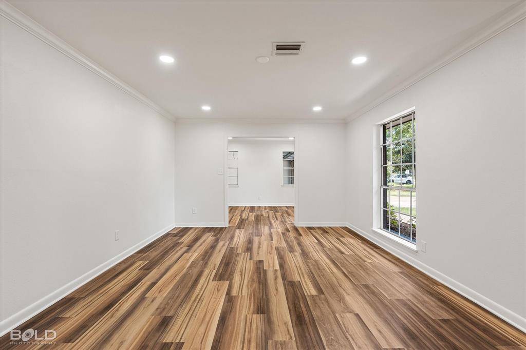 Shreveport, LA 71105,261 Pierremont Road