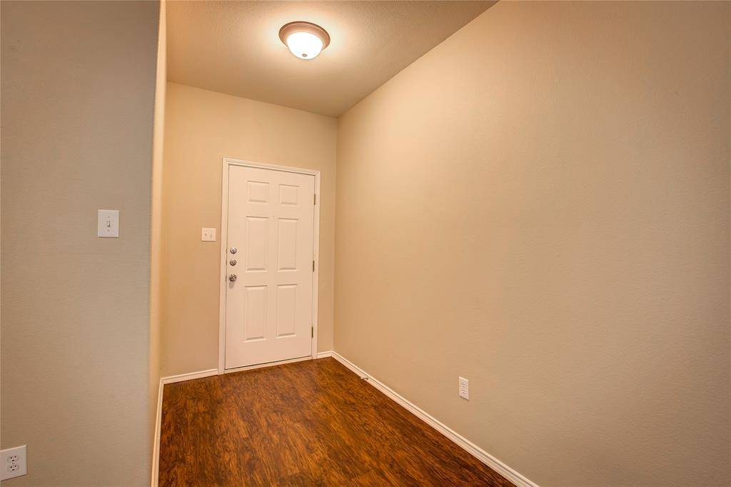 Fort Worth, TX 76179,5829 Deck House Road