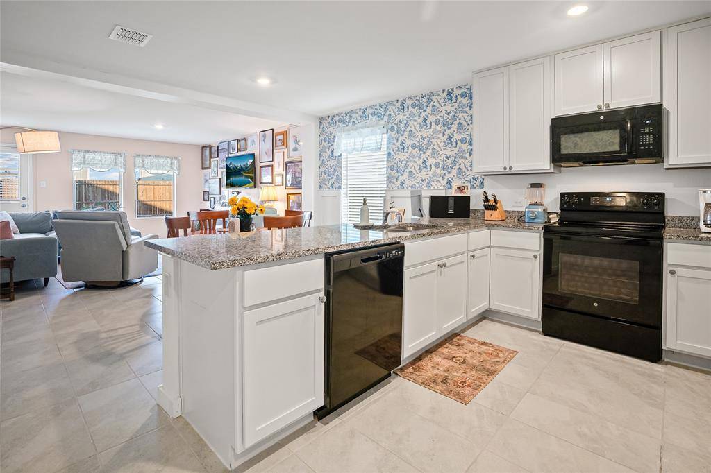 Princeton, TX 75407,228 Boxberry Way