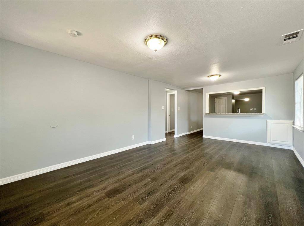 Fort Worth, TX 76111,2625 E 12th Street