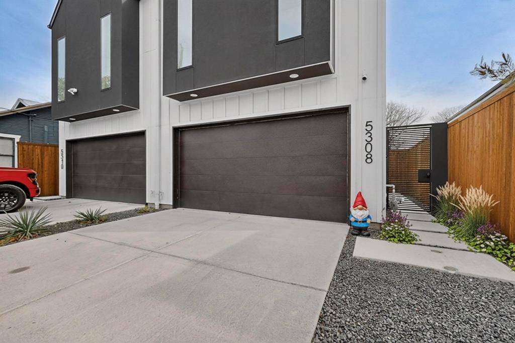 Dallas, TX 75223,5308 Terry Street