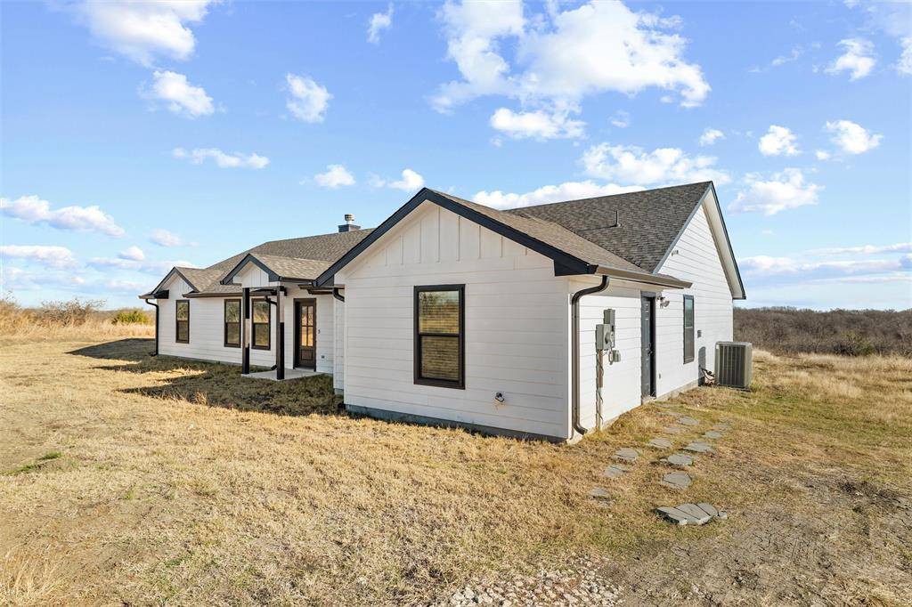 Milford, TX 76670,861 Richland Bend Road