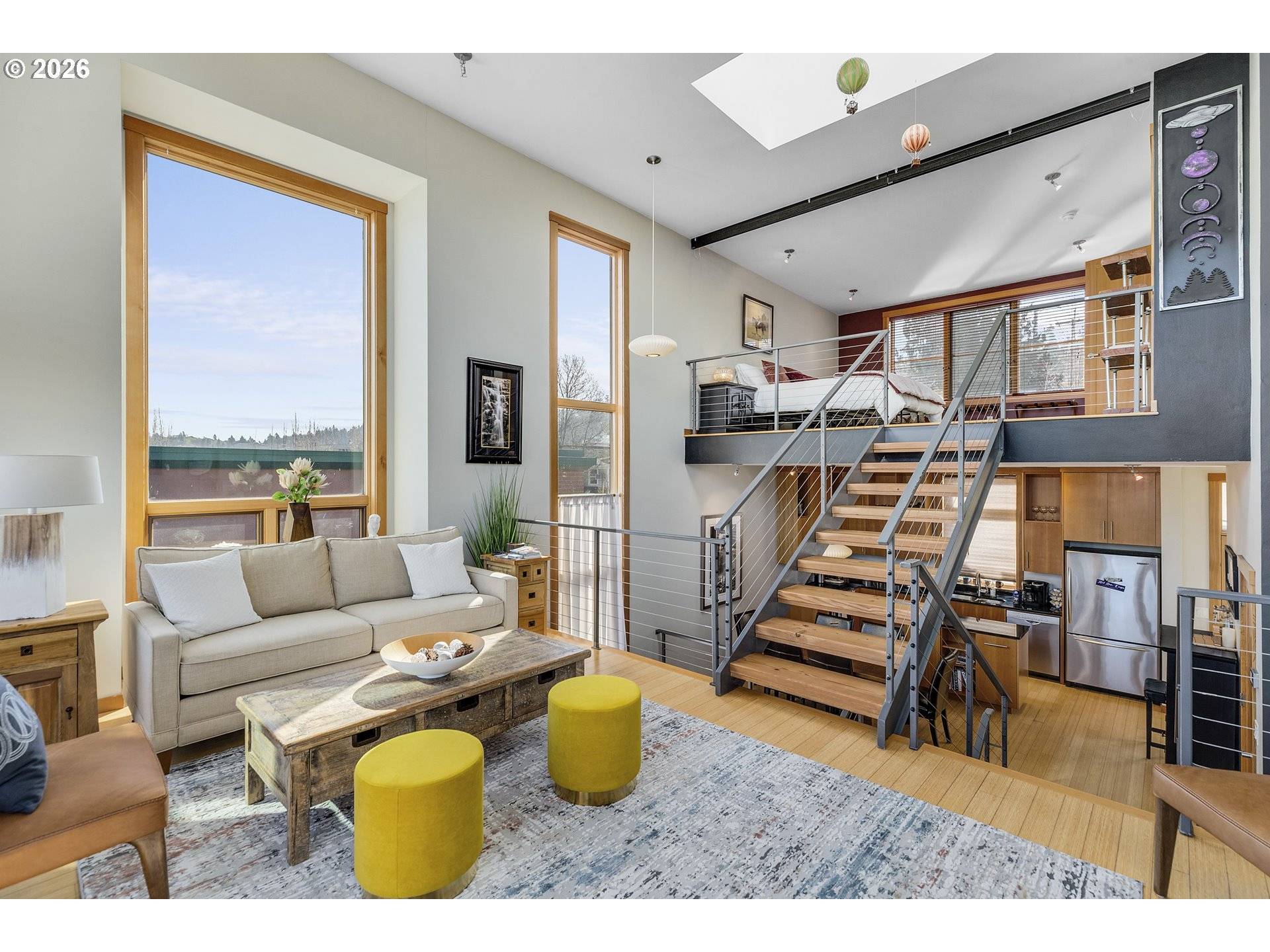 Hood River, OR 97031,606 CASCADE AVE #1