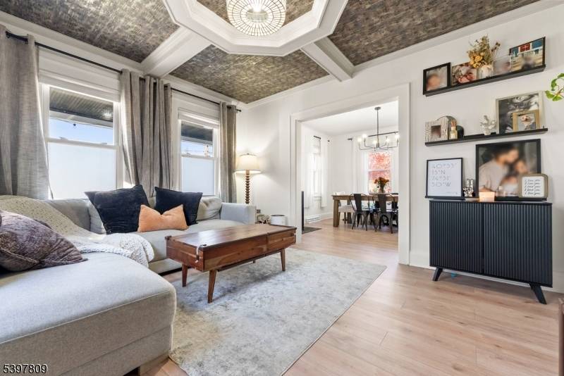 South Bound Brook Boro, NJ 08880,123 Elizabeth St