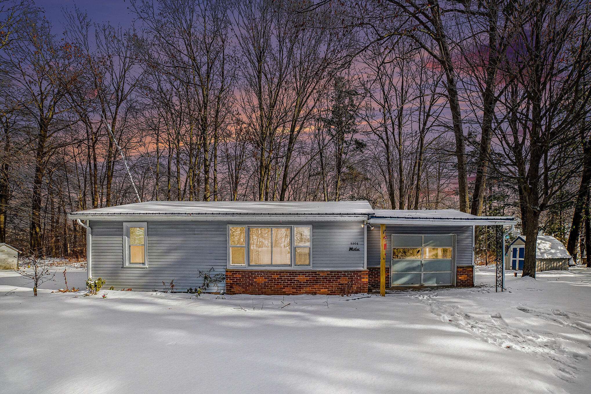 Farwell, MI 48622,8904 Yoder DR