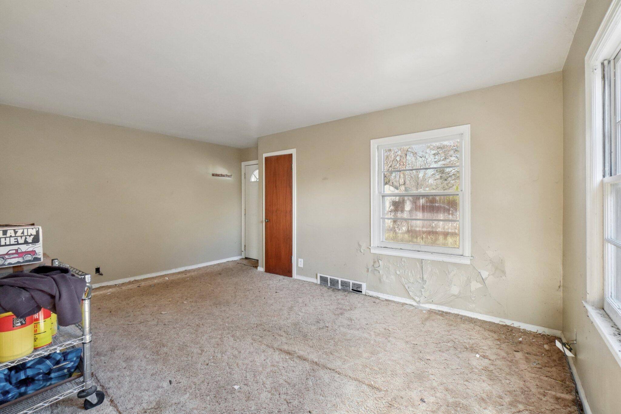 Ann Arbor, MI 48104,2958 Shady LN