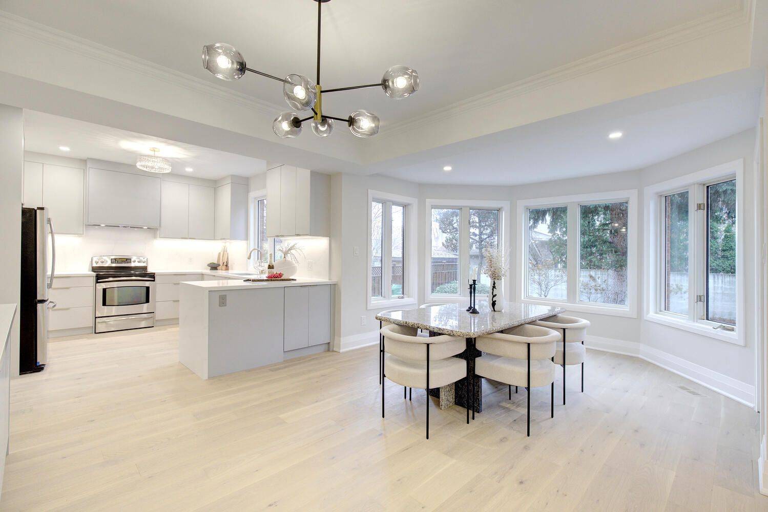 Mississauga, ON L4W 4B7,4128 Tapestry TRL