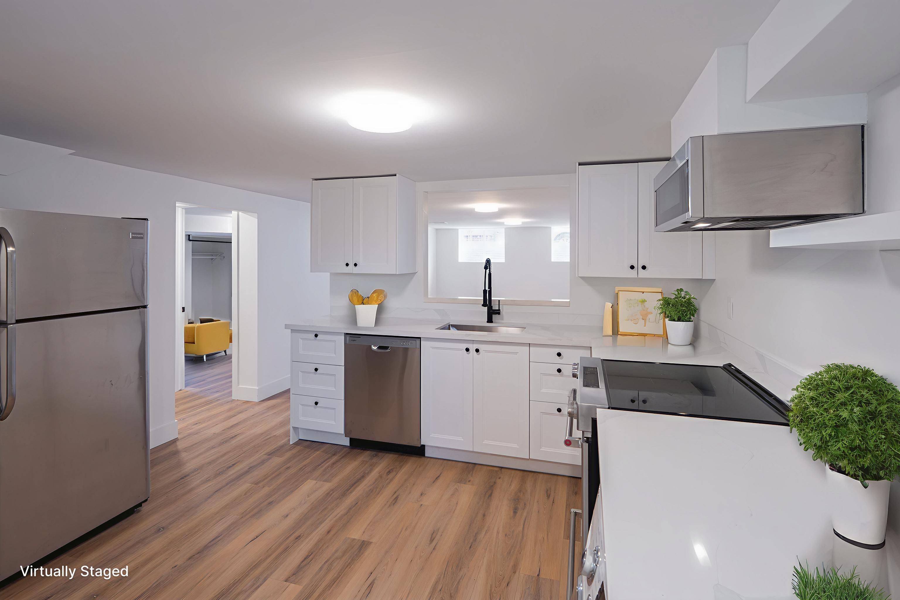 Burlington, ON L7P 1H6,2137 Mount Forest DR #Lower