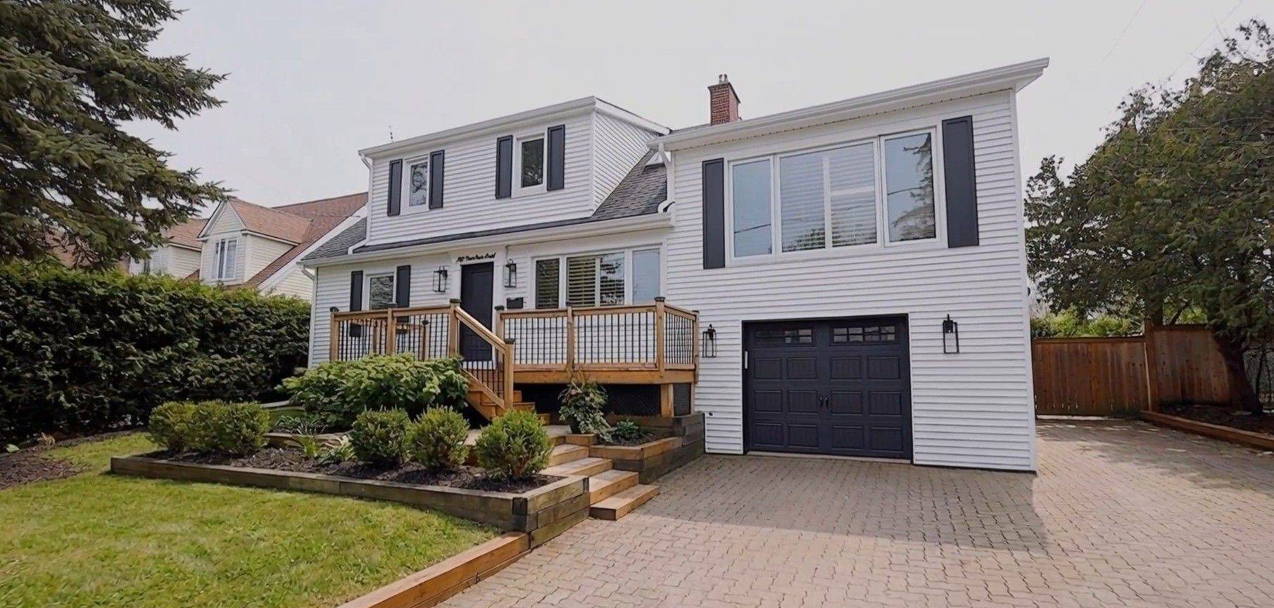 Burlington, ON L7N 1W2,282 Pine Cove RD