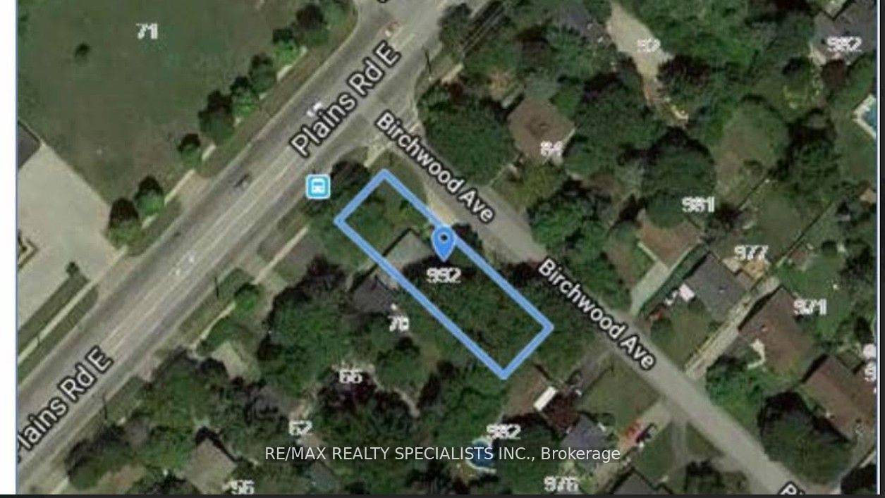 Burlington, ON L7T 2H8,990-992 Birchwood AVE